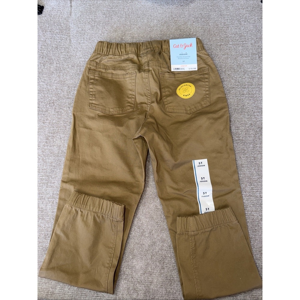 BRAND NEW BOYS SIZE 5T CAT & JACK JOGGER BROWN PANTS